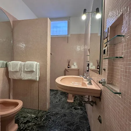 Palazzo Del Quattrocento ゲストハウス *